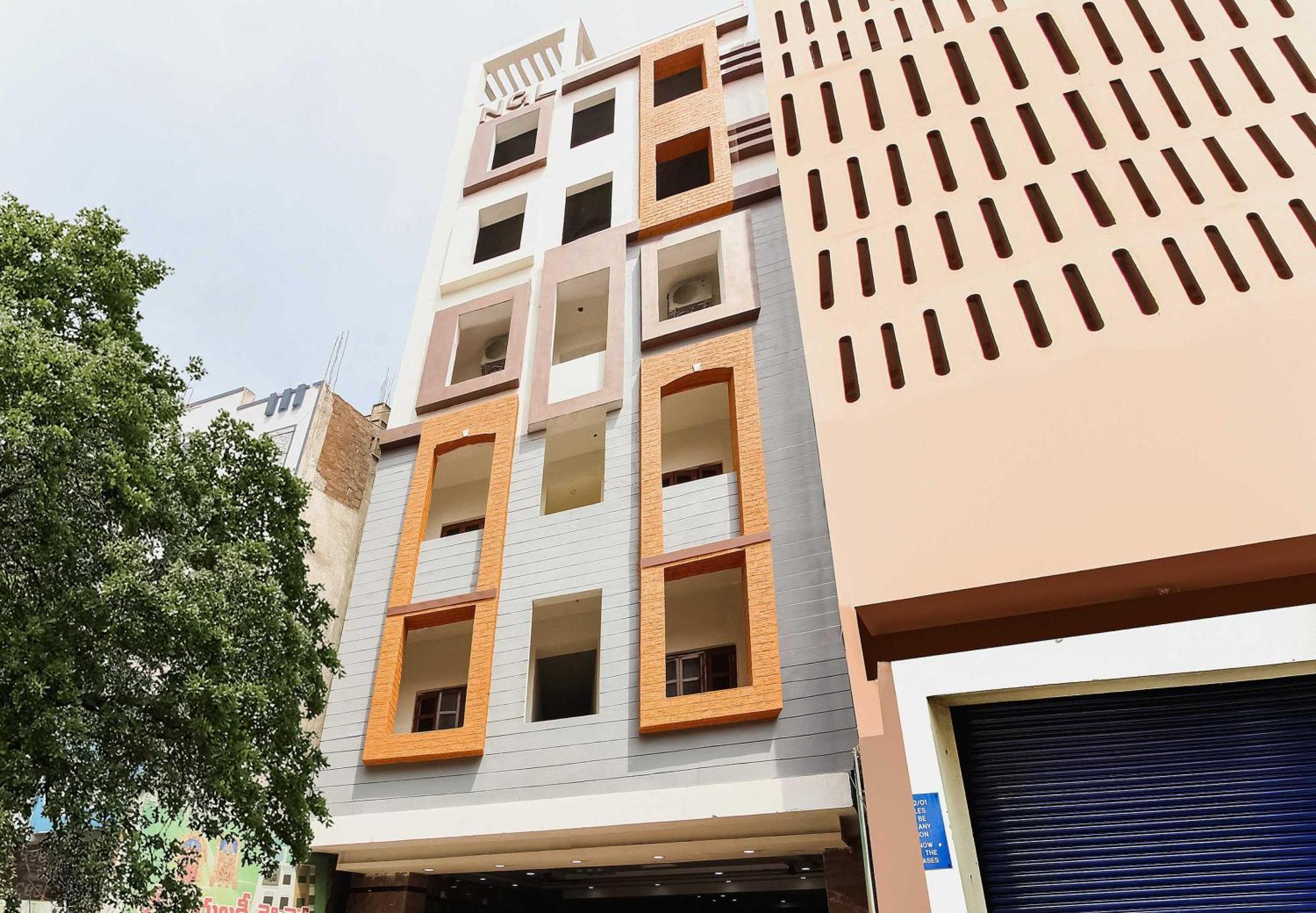 Collection O Sree Guru Lakshmi Residency Hotel Tirupati Luaran gambar